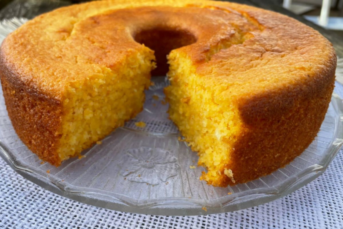 Bolo de milho caseiro delicioso