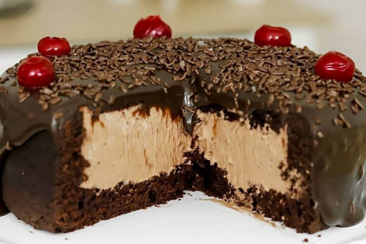 Bolo de Chocolate Trufado – A Sobremesa Perfeita Para os Chocólatras de Plantão!