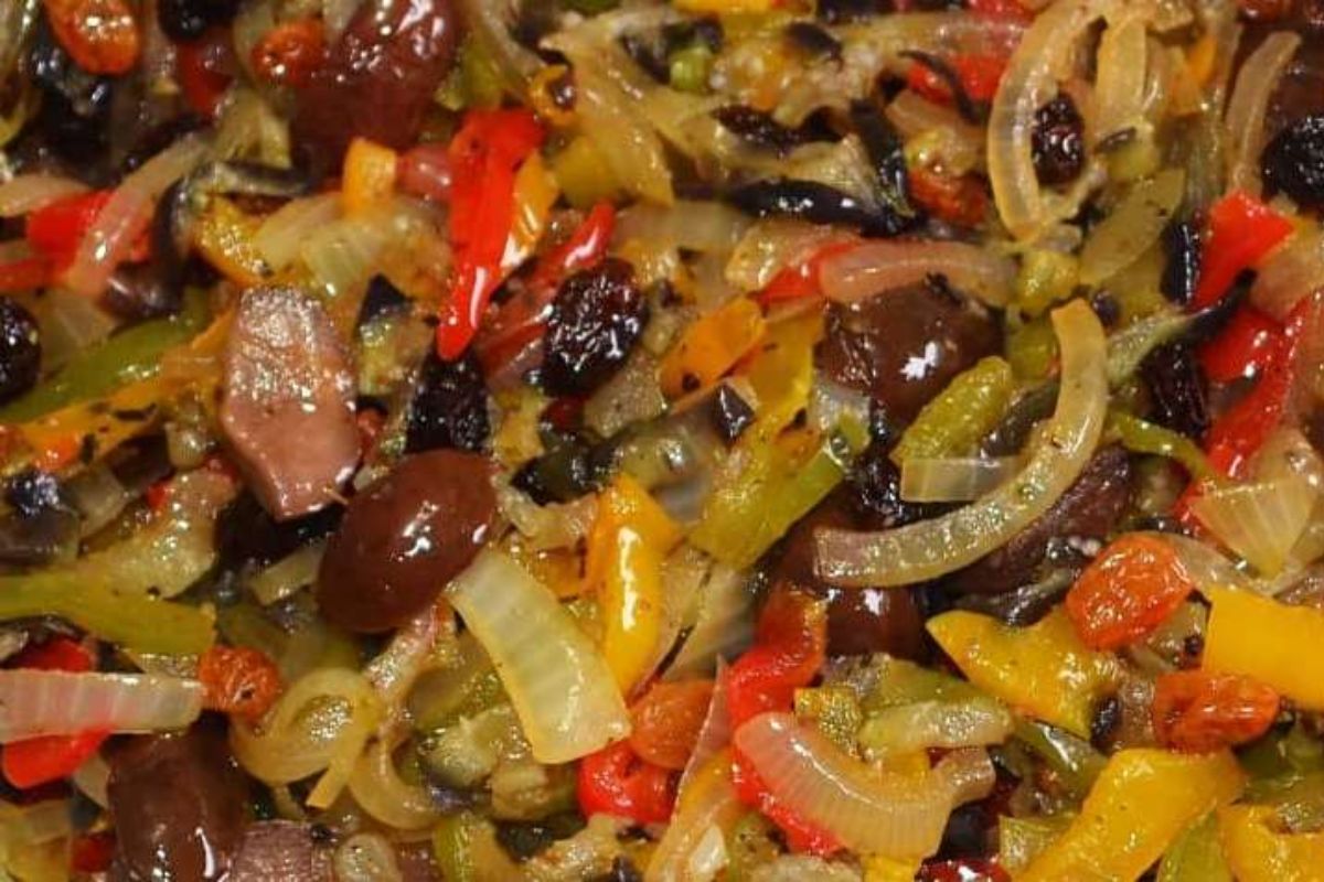 Aprenda a fazer uma Caponata de Berinjela fácil e surpreenda seus convidados!