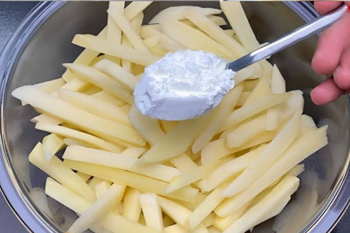 Batata frita de Fast food sequinha e crocante: O Segredo é um ingrediente que você tem em casa!