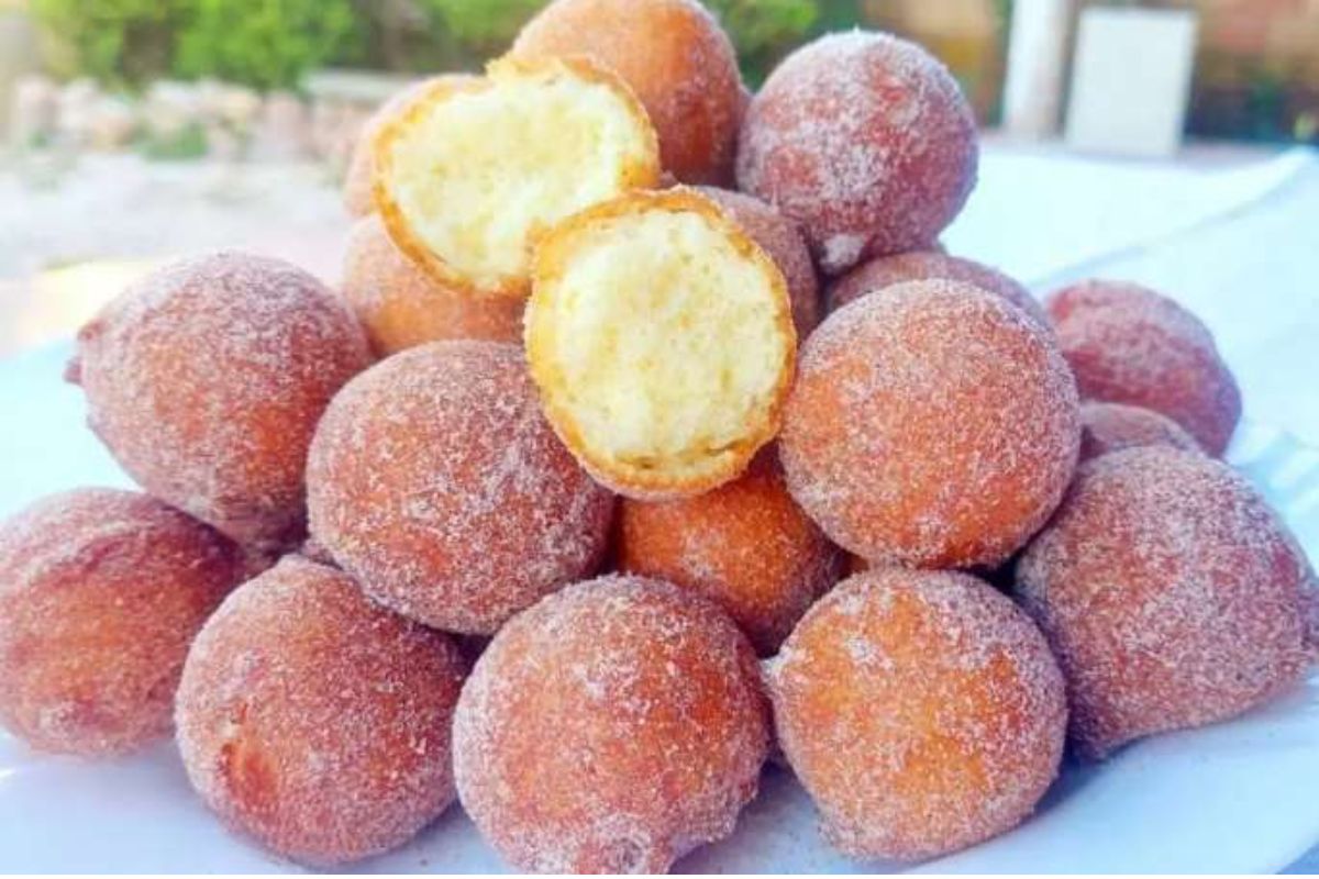 Bolinho de chuva com vinagre: a receita que vai conquistar o seu paladar!