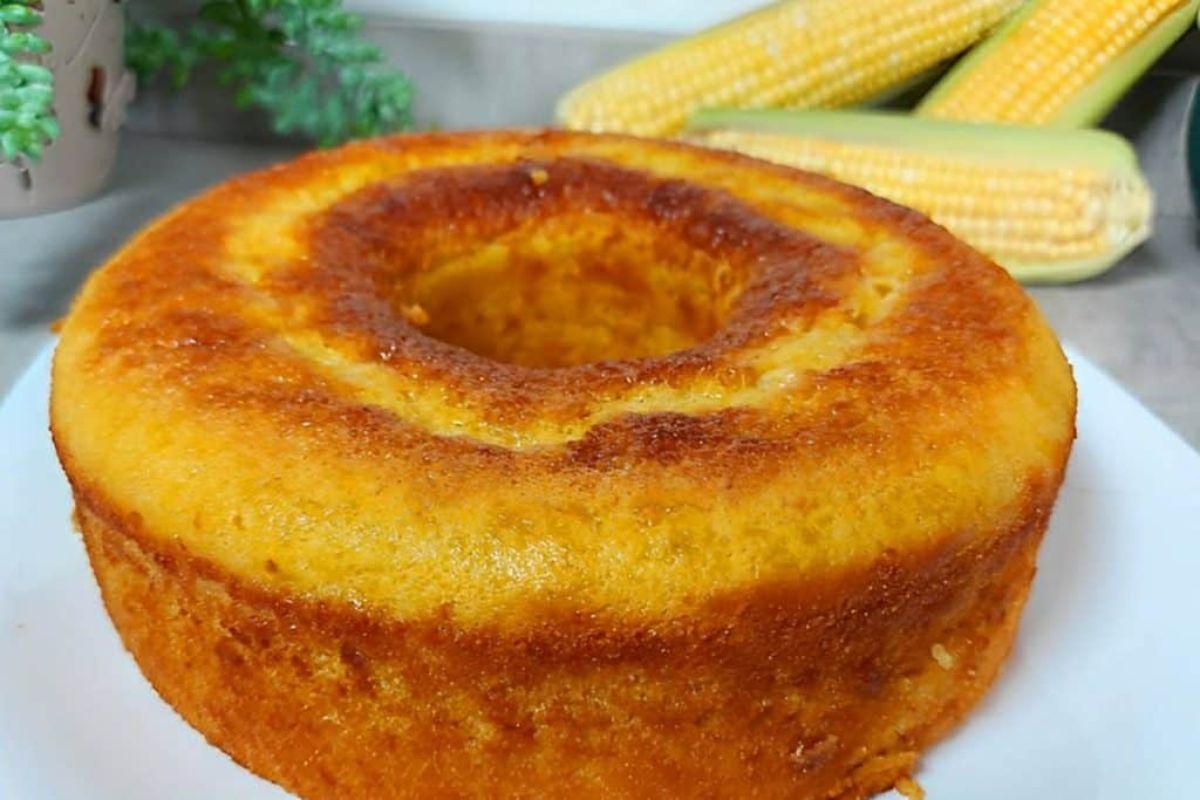 Bolo de Milho 5 copos: sabor e praticidade em uma única receita!