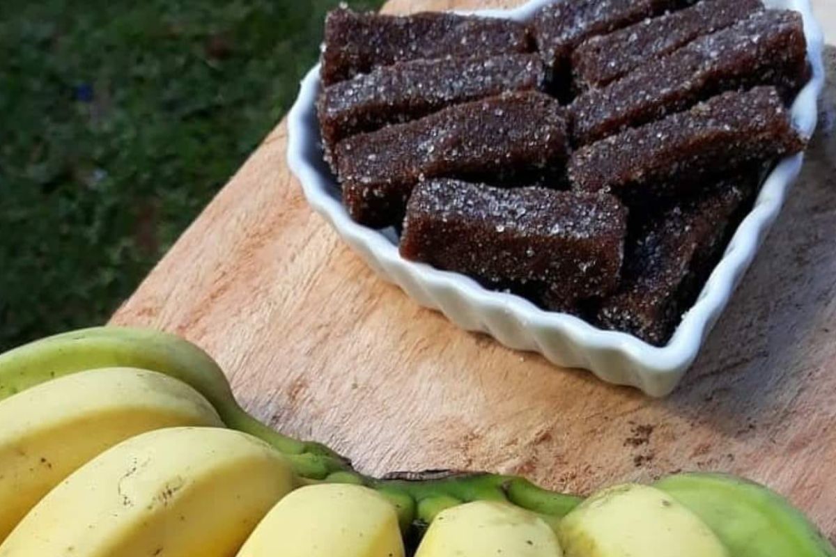 Aprenda a fazer um delicioso Doce de Bananinha!