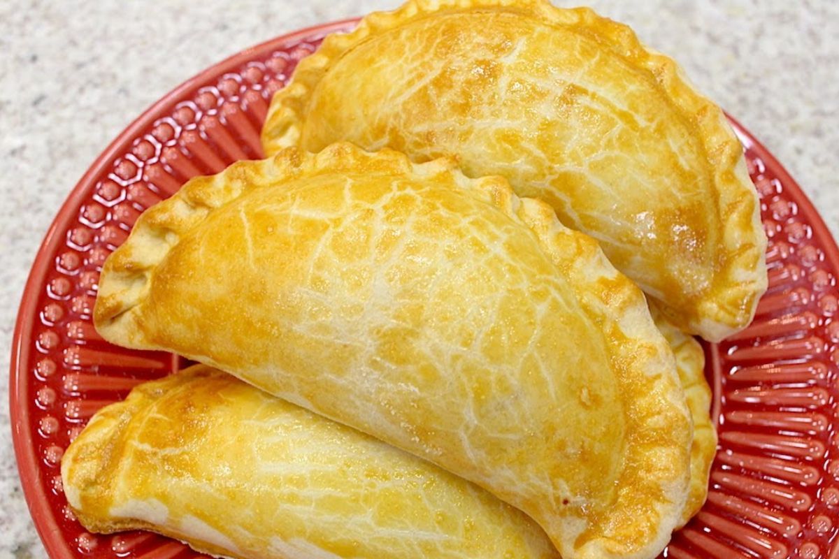 Deliciosos Pastéis de Forno Assado: Uma Opção Irresistível e Saudável!