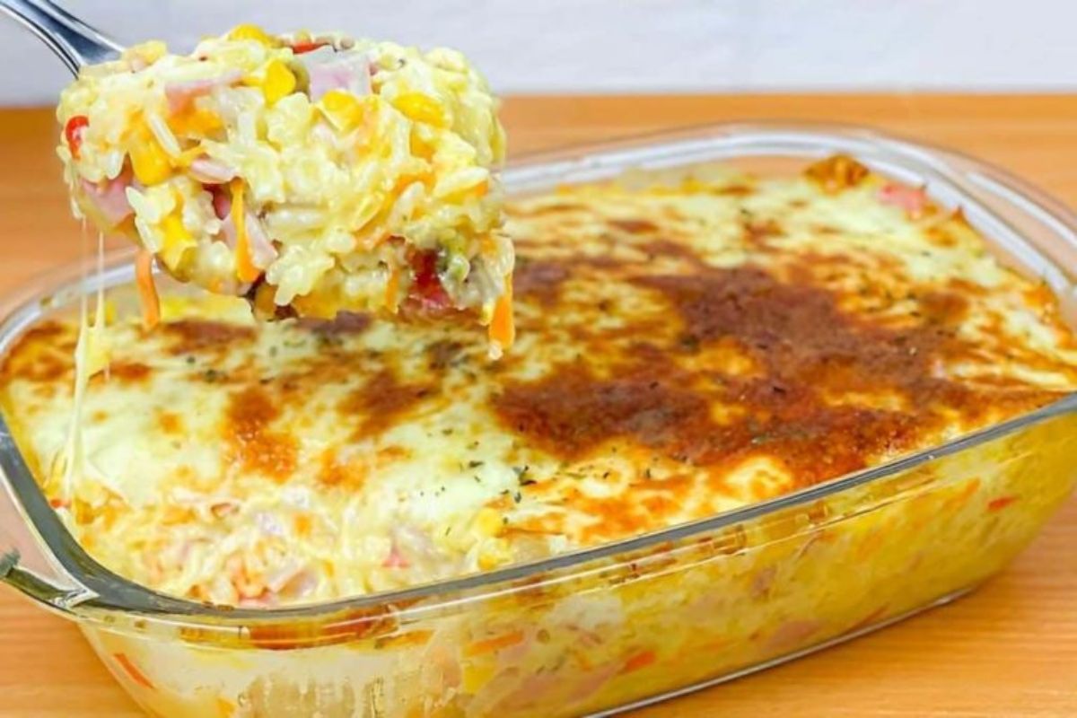 Arroz de forno com sobra de arroz e molho branco: Receita prática e deliciosa