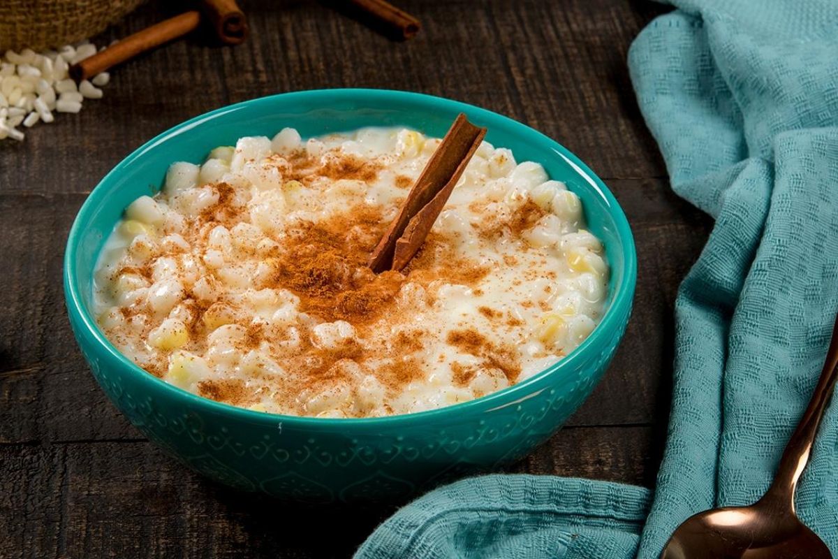 Canjica Branca: Uma Explosão de Sabores e Tradição nas Festividades Juninas!