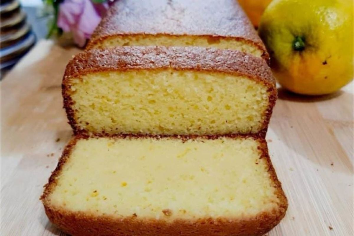 Bolo de Laranja com Casca Caseirinho tipo Pullman: um bolo macio e cheio de sabor!