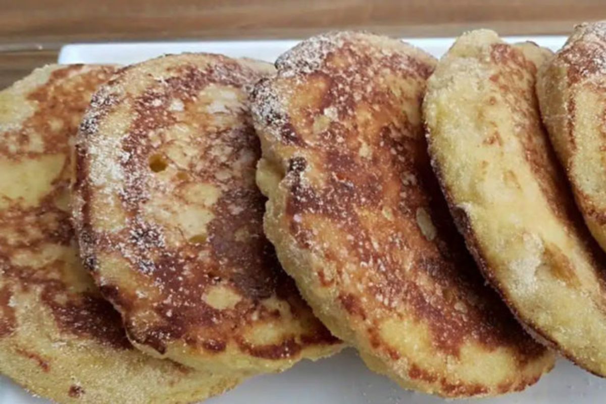 Pãozinho de banana feito em 10 minutos (Receita maravilhosa)