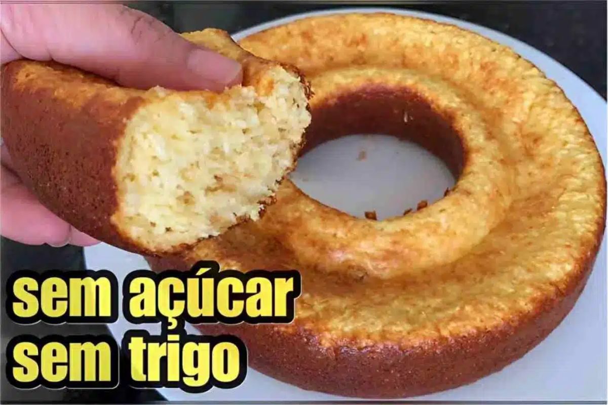 Surpreenda-se com um Bolo de Coco Fofinho: Sem Açúcar, Sem Trigo e Cheio de Sabor!