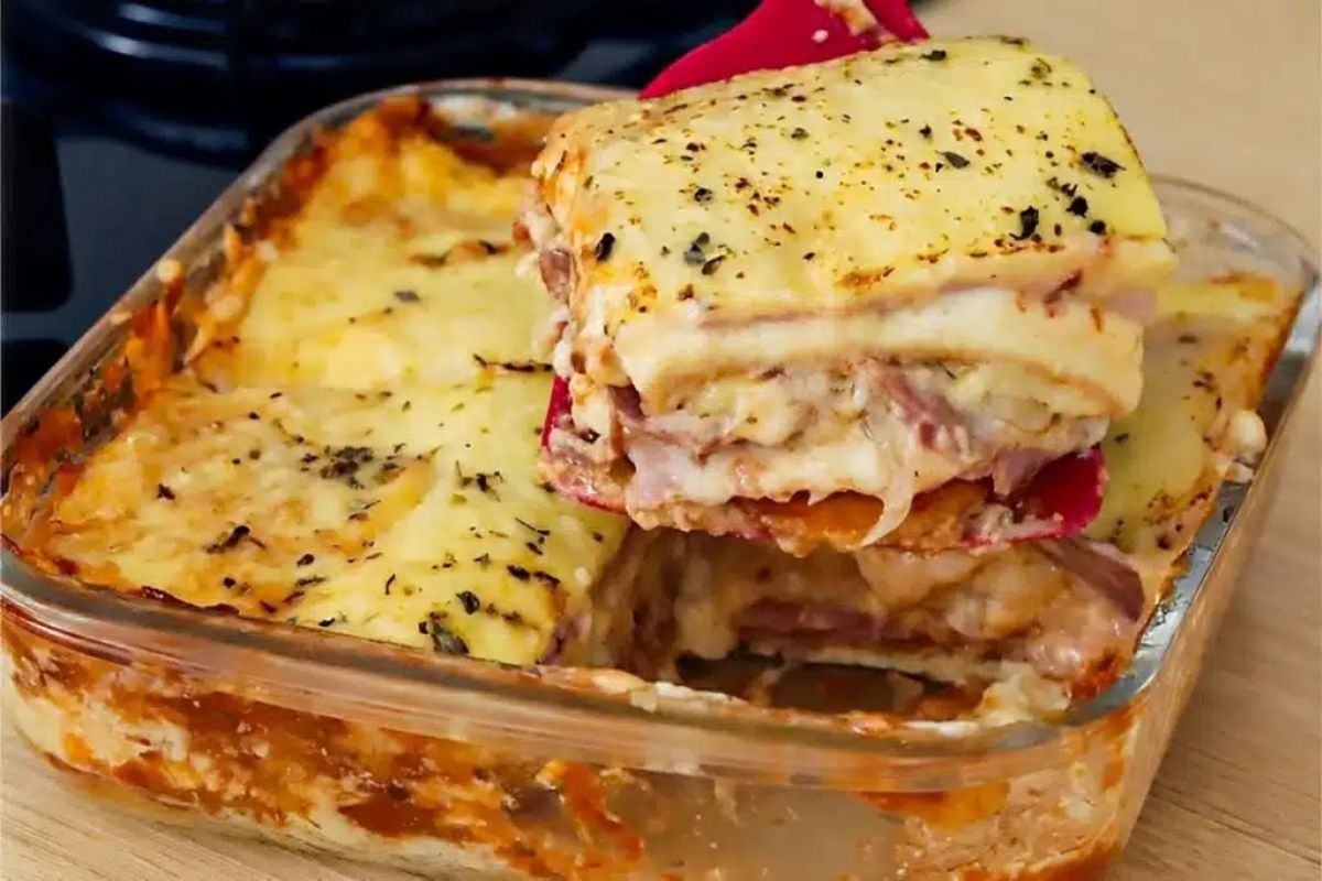 Torta de Pão Super Fácil e Cremosa: O Lanche Perfeito Para Toda a Família!