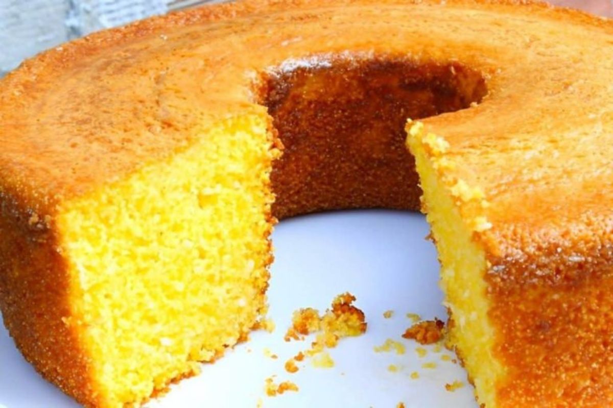 Tradição e Sabor: Aprenda a Fazer o Delicioso Bolo de Milho com Flocão Sem Farinha de Trigo!