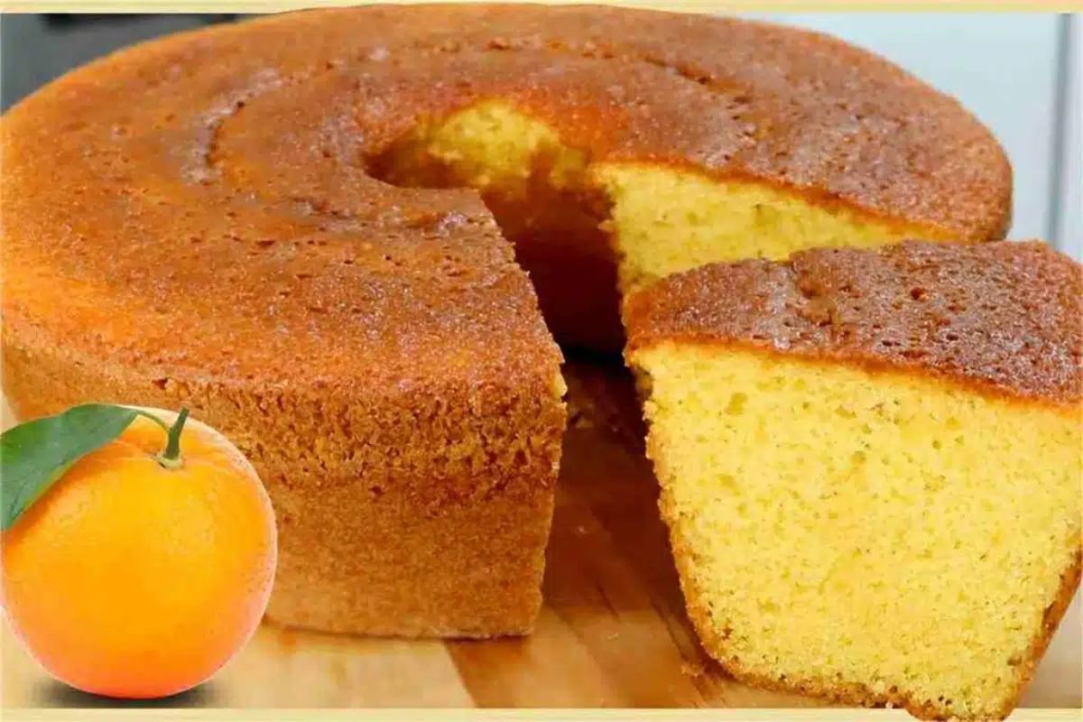 Bolo de laranja muito fácil: basta misturar os ingredientes colocar na forma e assar!