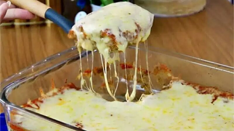 Parmegiana de carne moída: um prato econômico e delicioso que vai agradar toda a família!