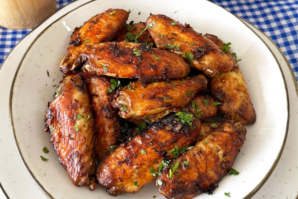 Tulipa de Frango na Air Fryer com Molho Especial: Sabor e Crocância em Cada Mordida!