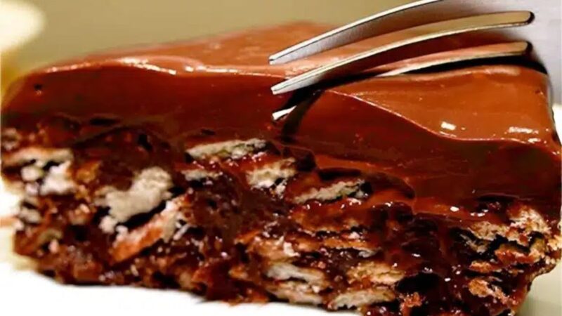 Torta de Chocolate: A Receita Tão Fácil que Até Crianças Conseguem Fazer!