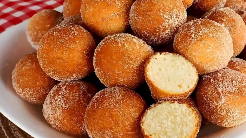 Bolinho de Chuva da Vovó: Macio, Fofinho e Cheio de Lembranças!