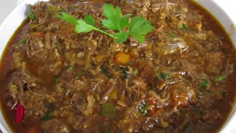 Carne Louca na Panela de Pressão: O Sabor que Vai Surpreender Todos!