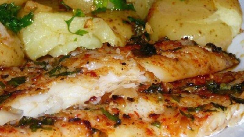 Peixinho no Forno: Uma Delícia de Sabor e Facilidade!