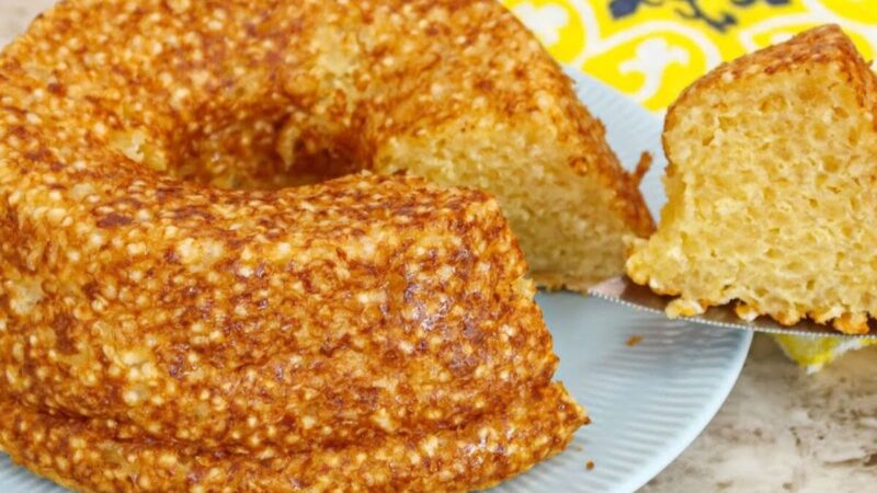 Bolo de Caroço e Bolo de Coco Caramelizado – Uma Explosão de Sabores em Cada Fatia!