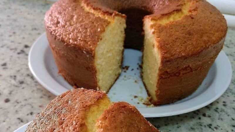 Magia em Cada Fatia: O Melhor Bolo de Iogurte, Fácil, Prático e Delicioso!