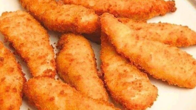 Frango Empanado Delicioso: A Crocância que Conquista Paladares!