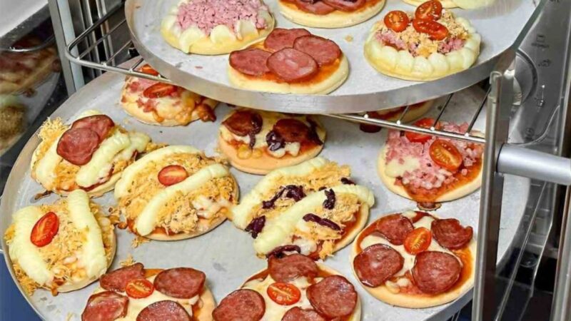 Mini Pizza Fácil de Fazer: Uma Explosão de Sabor em Cada Mordida