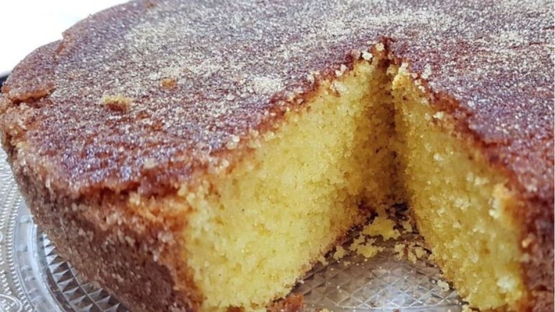 Desfrute de um Momento Aconchegante com o Bolo Fresquinho da Tarde