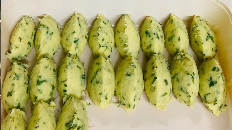 Delicie-se com a Tradição: Bolinhos de Bacalhau como Minha Querida Avó Me Ensinou