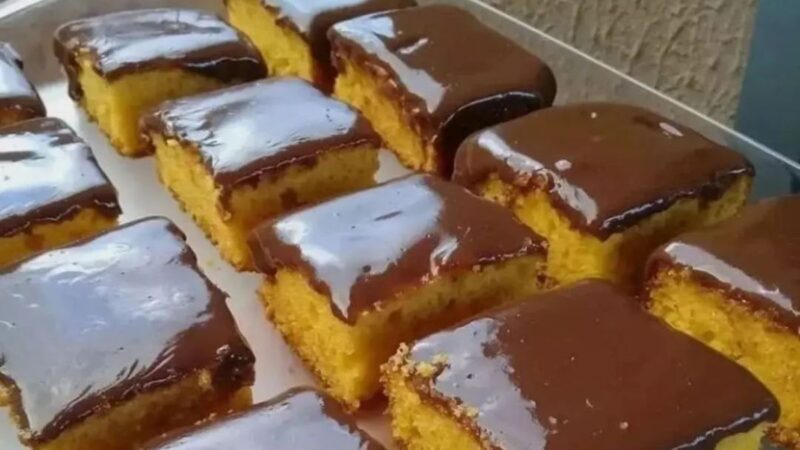 A Delícia Suprema: Bolo de Cenoura com Cobertura de Brigadeiro