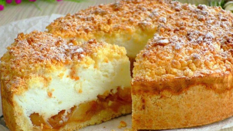 Desperte Seus Sentidos com a Torta de Maçã com Creme Suflê: Uma Experiência Culinária Inesquecível