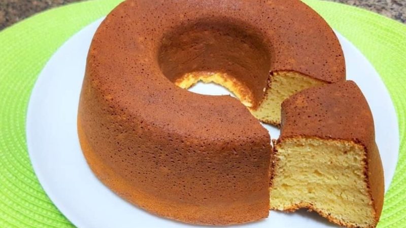 A Deliciosa Receita de Bolo Simples com Maisena e Leite em Pó: O Acompanhamento Perfeito para o Seu Cafezinho