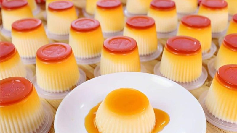 Delicie-se com Mini Pudins no Copinho: Uma Explosão de Sabor em Porções Adoráveis