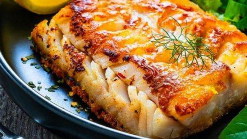 Delicie-se com o Sabor: Filé de Peixe ao Forno com Batatas