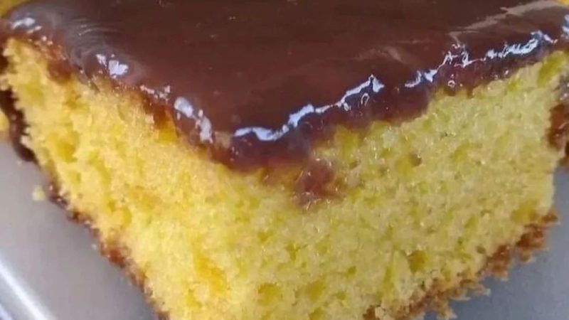 Descubra o Segredo da Deliciosa Receita do Bolo de Cenoura com Cobertura de Chocolate