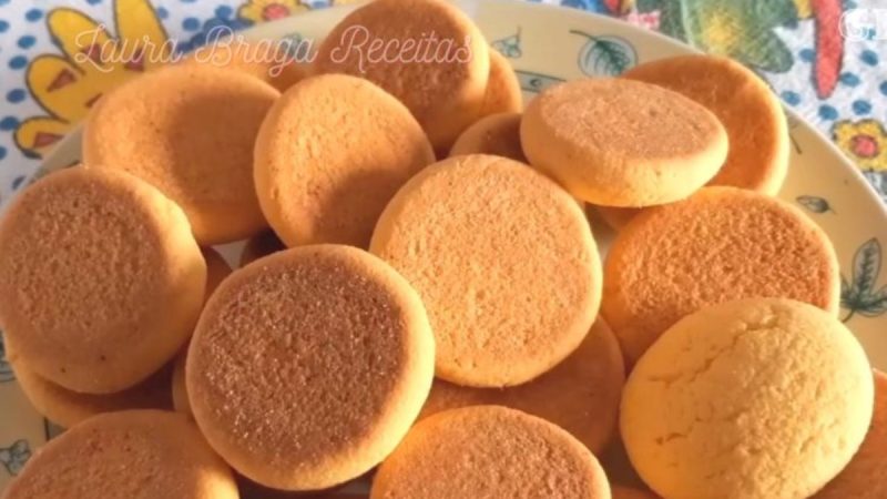 Bolachinha de Fubá Sem Trigo e Sem Leite: O Segredo para um Biscoito que Derrete na Boca