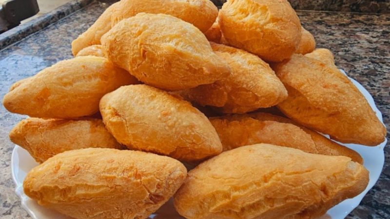 Bolinho de Polvilho Salgado: Não Murcha e Não Estoura!