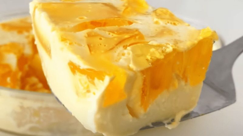 E Só Misturar Tudo! Sem Ir Ao Fogo Rápida Em Minutos: Sobremesa De Gelatina Com Leite Condensado E Creme De Leite