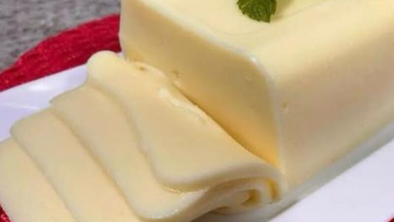 Muçarela Caseira: Uma Receita Fácil, Simples e Deliciosa