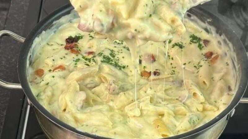 Macarrão Cremoso Super Fácil: A Receita Perfeita para Reunir a Família!