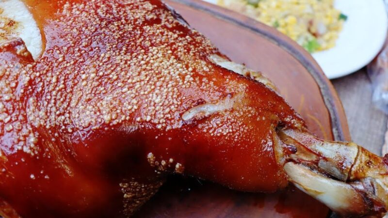 Como Fazer um Pernil de Porco à Pururuca Sem Erro: Receita e Temperos Infalíveis