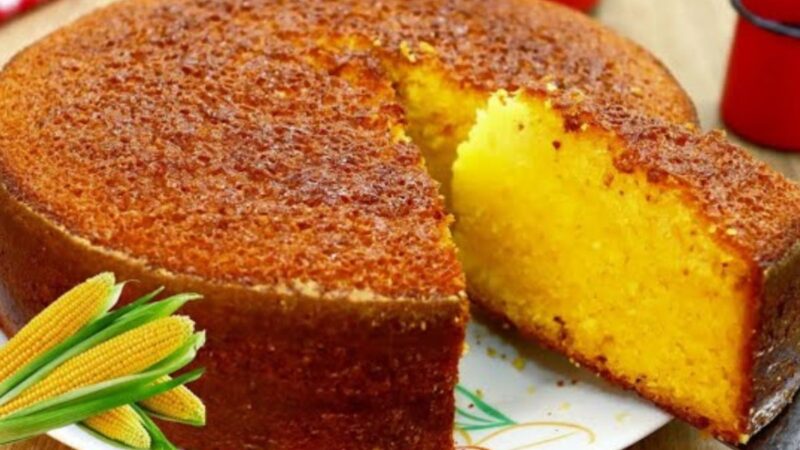 MAIS FÁCIL NÃO EXISTE! BOLO DE MILHO VERDE TRADICIONAL: FOFINHO E MOLHADINHO FEITO NO LIQUIDIFICADOR