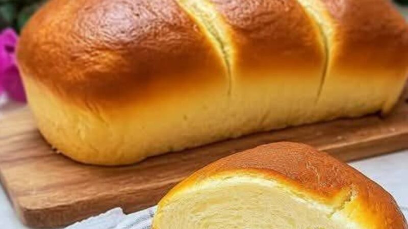 Pão Caseiro Fofo e Fácil: O Segredo Para Um Pão Perfeito em Casa!