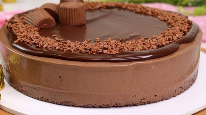 TORTA MOUSSE ALPINO: A Sobremesa Que Derrete Corações e Arranca Suspiros!