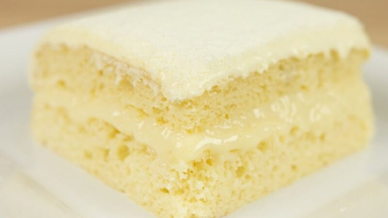 Bolo Gelado de Leite Ninho com Recheio dos Deuses: A Receita Que Derrete Na Boca e Conquista Corações!