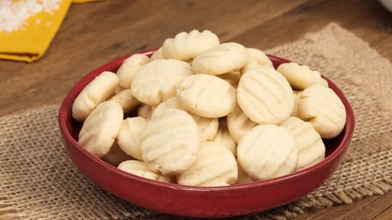 Biscoitinho de Maizena com 3 Ingredientes: Simples, Rápido e Derrete na Boca