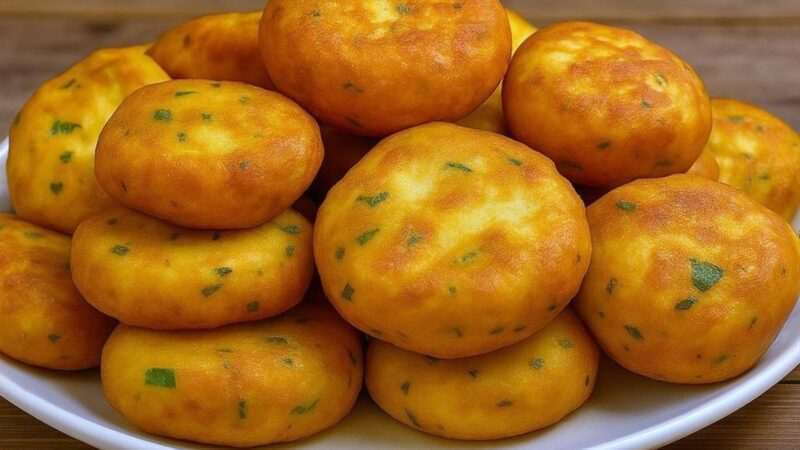 Bolinho de Batata com Queijo Crocante: O Sabor que Derrete na Boca