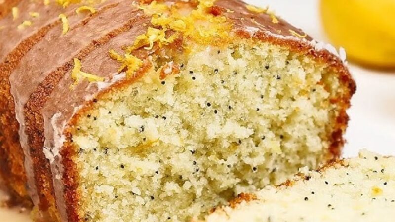 Bolo de Chia com Limão Sem Glúten e Sem Lactose – Leve, Fofinho e Cheio de Sabor